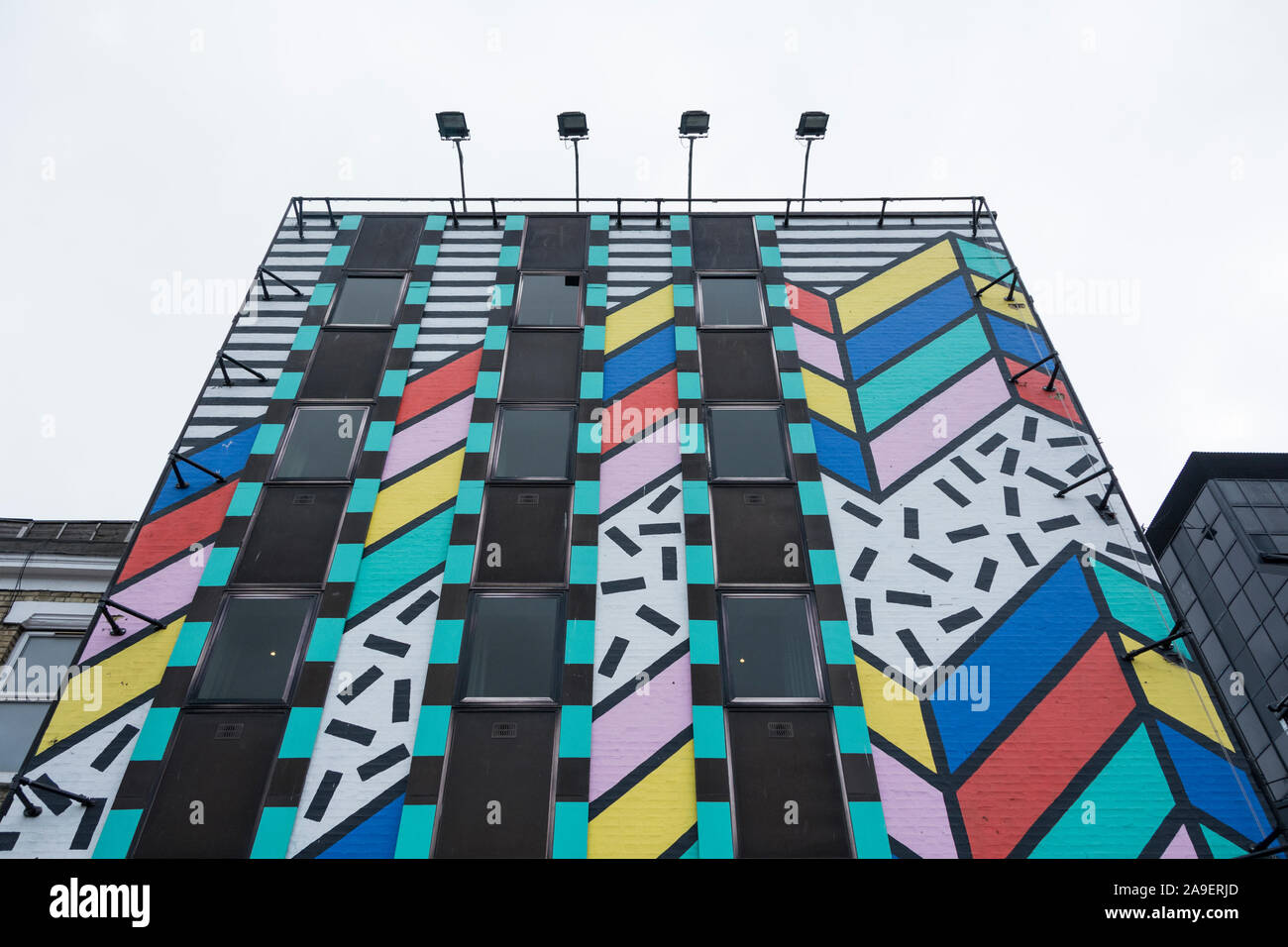 Camille Walala's Rêve Immeuble sur Great Eastern Street, près de Old Street rond-point, dans l'East End londonien, UK Banque D'Images