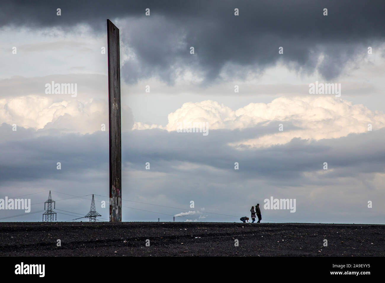 Sculpture de Richard Serra, plaque pour la Ruhr sur le dump, Schurenbach Banque D'Images