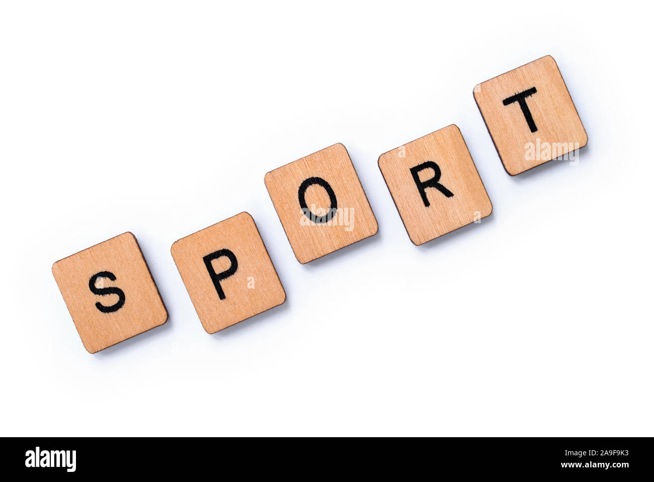 Le mot sport, de l'épeautre avec des lettres sur un fond blanc. Banque D'Images