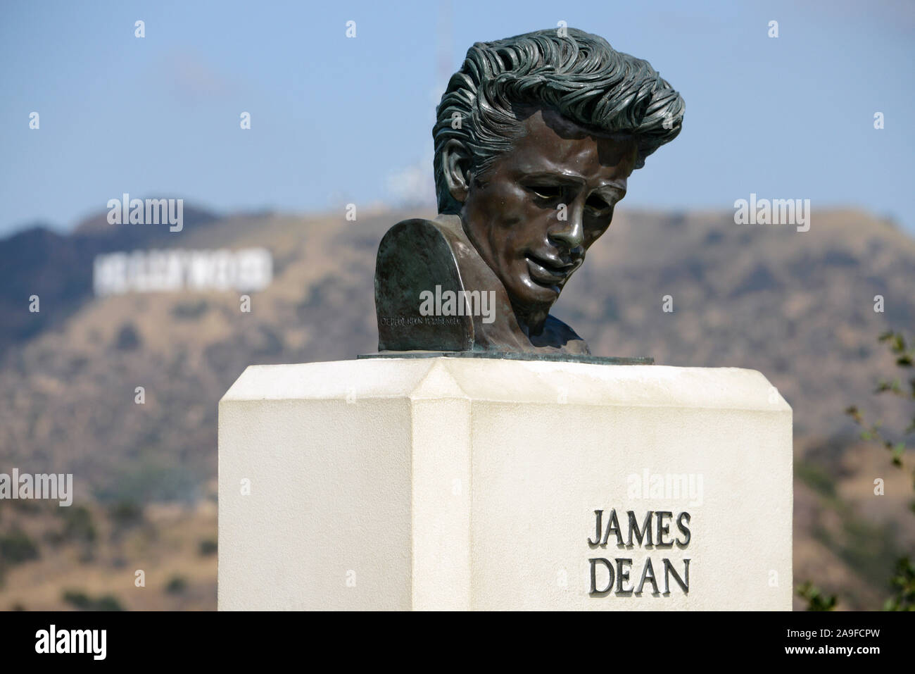 James Dean Memorial sur le terrain de l'Observatoire de Griffith Park, Los Angeles, Californie, États-Unis Banque D'Images