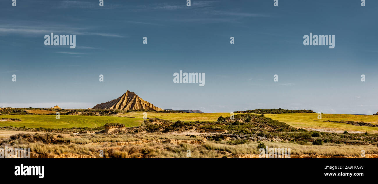 Paysage désertique dans le semi-désert Bardenas Reales en Espagne Banque D'Images