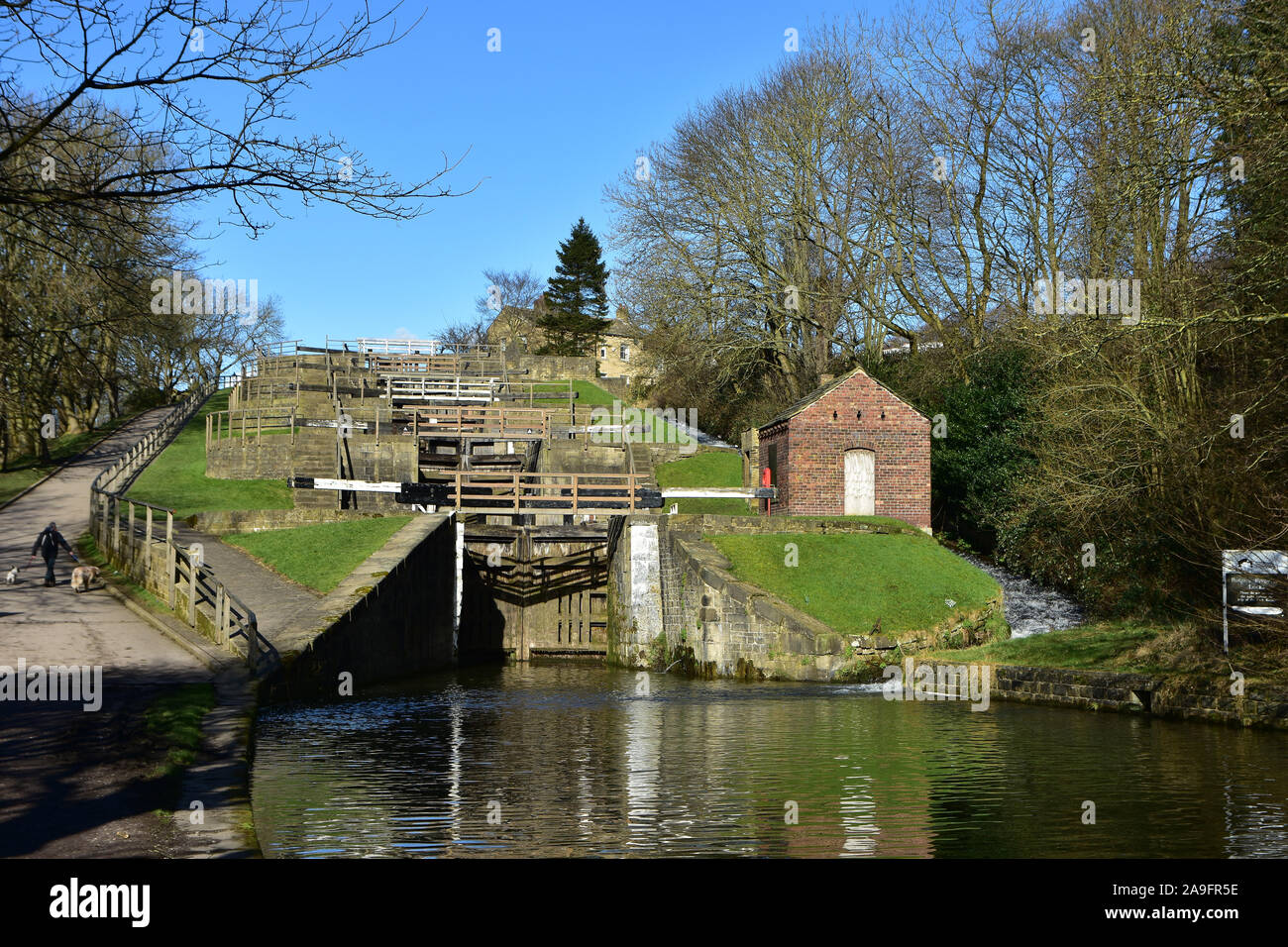 Prends cinq écluses, Bingley en hiver, Yorkshire Banque D'Images