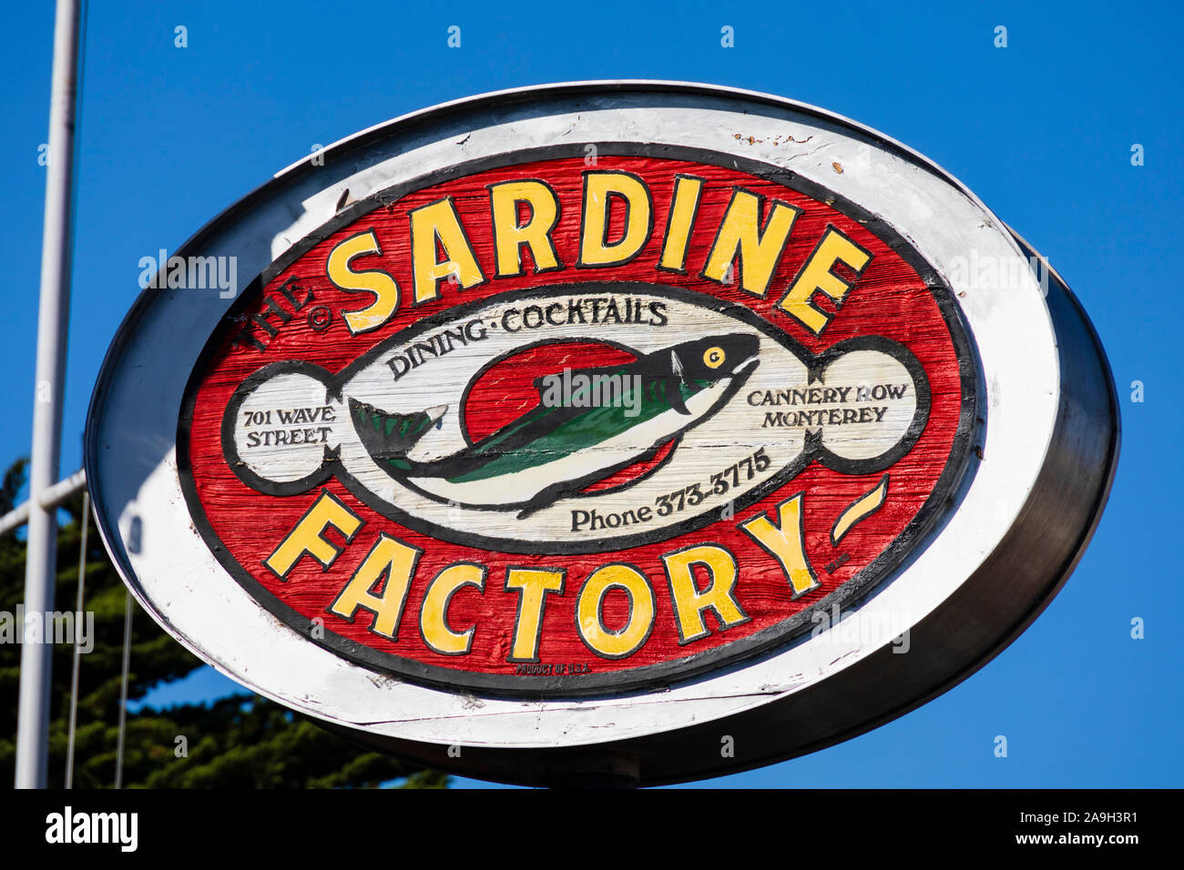 Inscrivez-vous pour l'usine de sardines restaurant et bar. Cannery Row, Monterey, Californie, États-Unis d'Amérique Banque D'Images