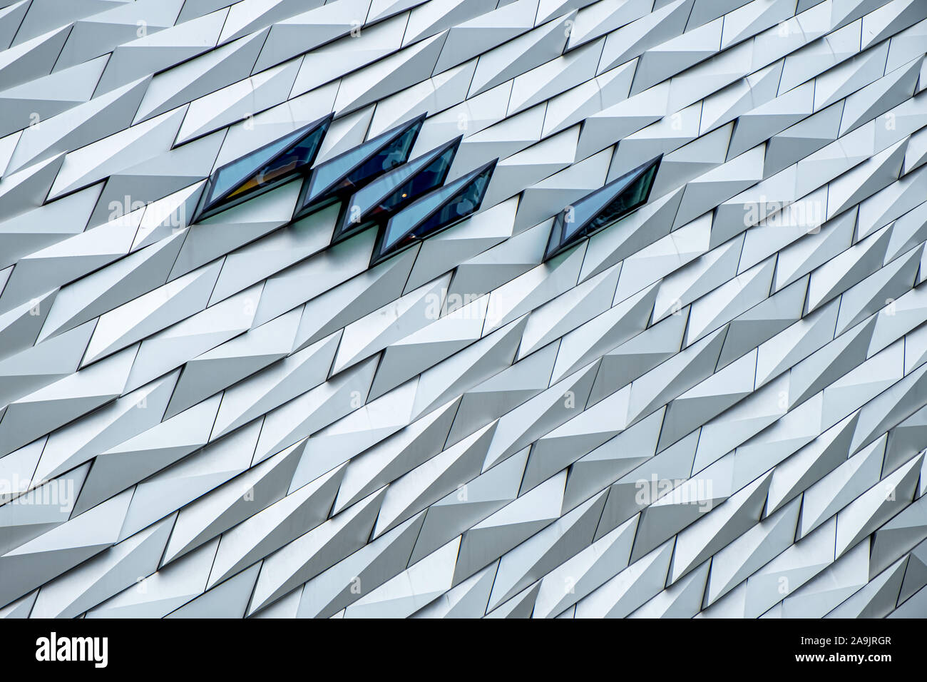 Façade de Titanic Belfast, Belfast, Irlande du Nord, Royaume-Uni Banque D'Images
