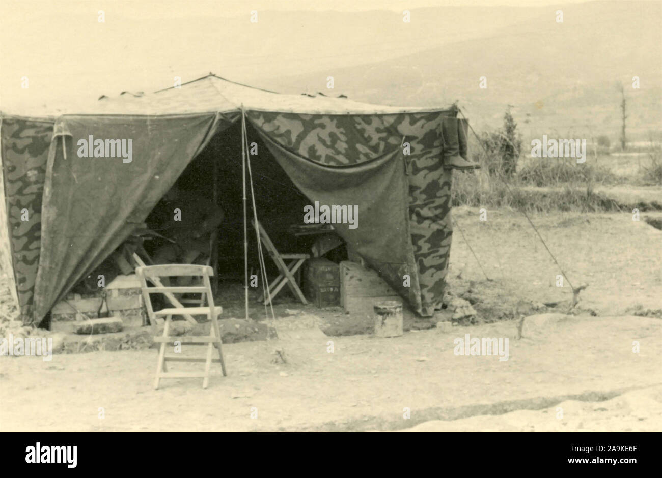 Une tente militaire dans l'armée italienne en Albanie au cours de la campagne de récupération Pernet, Albanie Banque D'Images