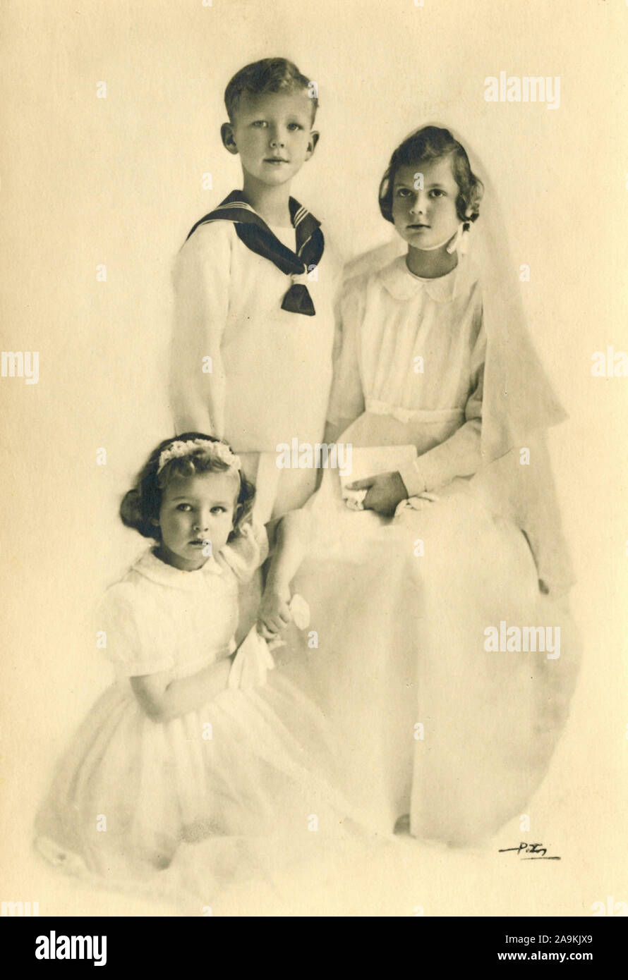 Princesses Maria Pia et Maria Gabriella, et le Prince Victor-Emmanuel de Savoie Banque D'Images