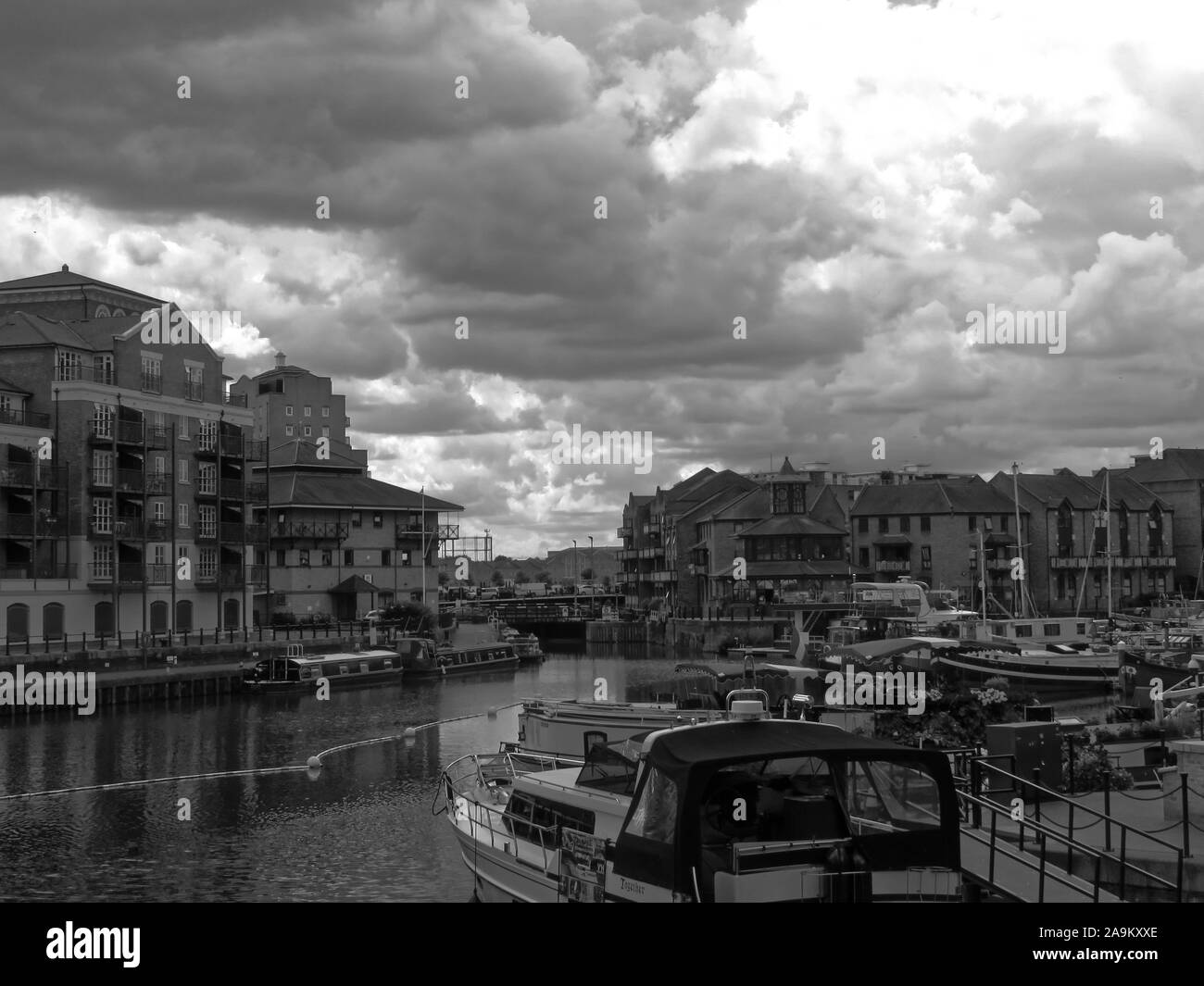 Limehouse Basin Marina (vue du nord) à Londres, Royaume-Uni Banque D'Images