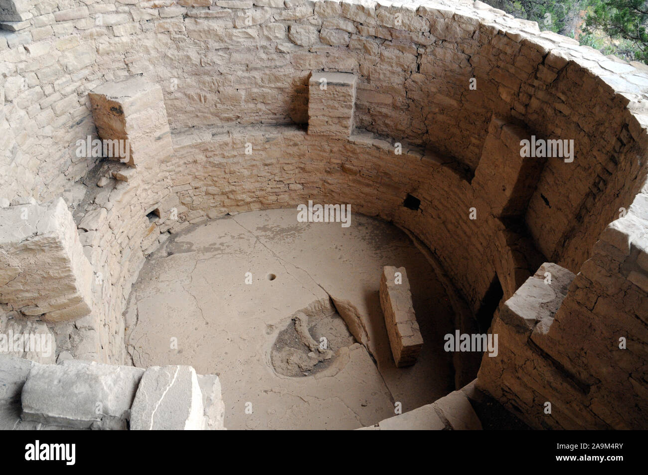 Balcon Chambre à Mesa Verde National Park, Colorado Pueblo ancestrales sont des ruines. Ils sont ouverts au public, mais seulement avec un Ranger visite guidée. Banque D'Images