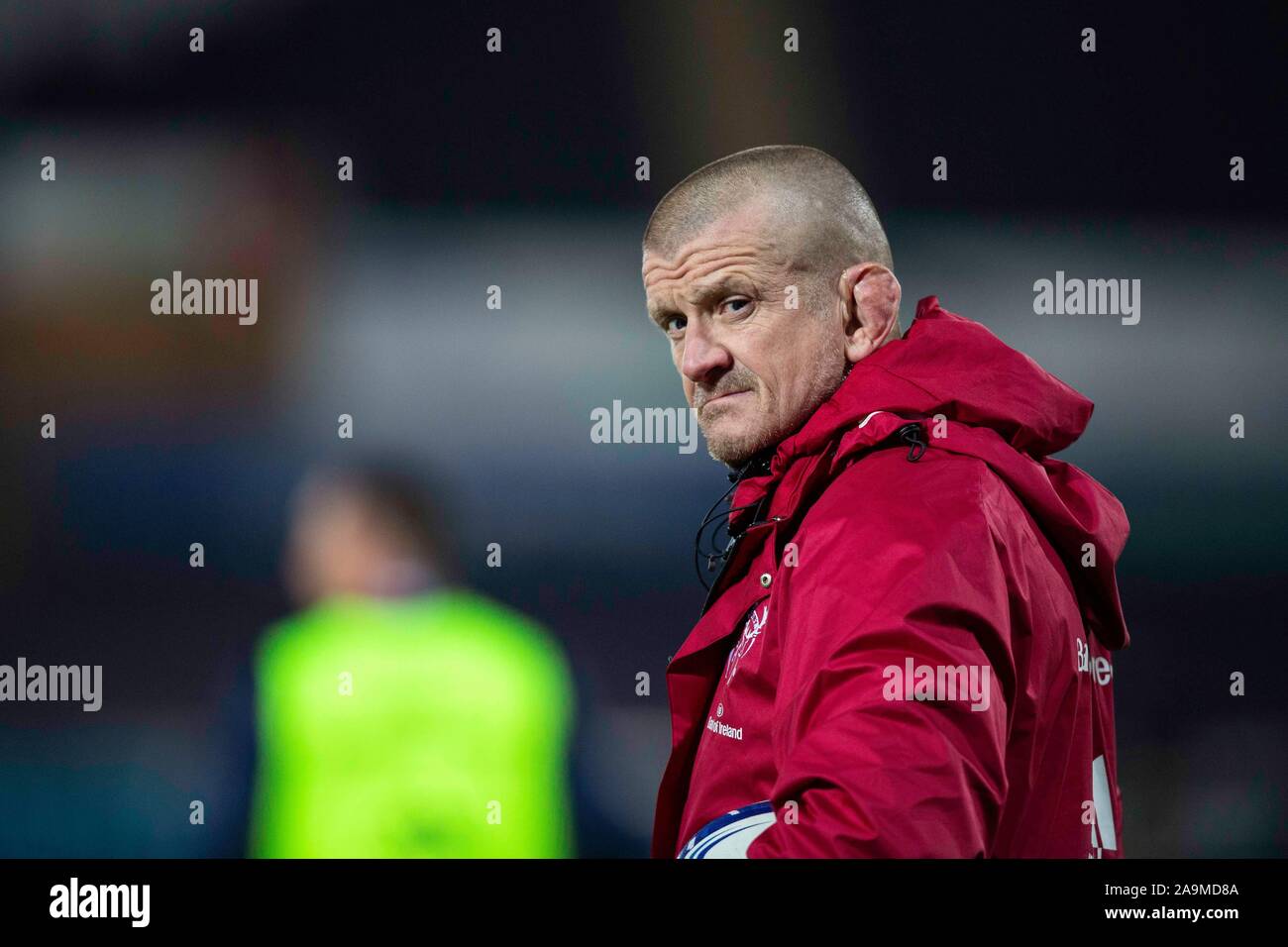Swansea, Royaume-Uni. 16 novembre, 2019. L'entraîneur Graham Rowntree Munster avant d'avance sur les Ospreys v Munster Heineken Cup Rugby Match des Champions. Credit : Gruffydd Ll. Thomas/Alamy Live News Banque D'Images