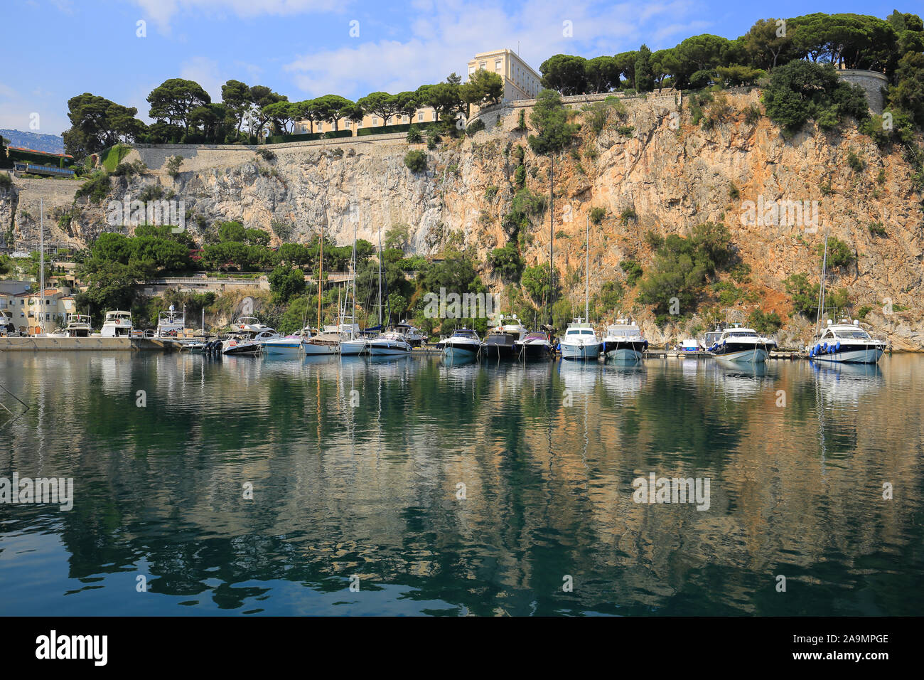 La voile des bateaux amarrés dans le Port de Fontvieille à Monaco Banque D'Images