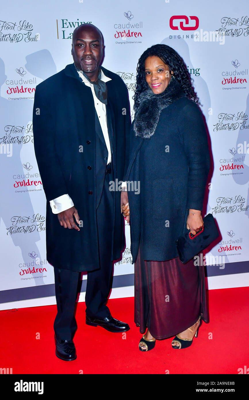 Londres, Royaume-Uni. 16 Nov 2019. Volait comme un papillon Ball pour enfants Caudwell Charity au Grosvenor House Hotel, le 16 novembre 2019, Londres, Royaume-Uni. Credit Photo : Alamy/Capital Live News Banque D'Images