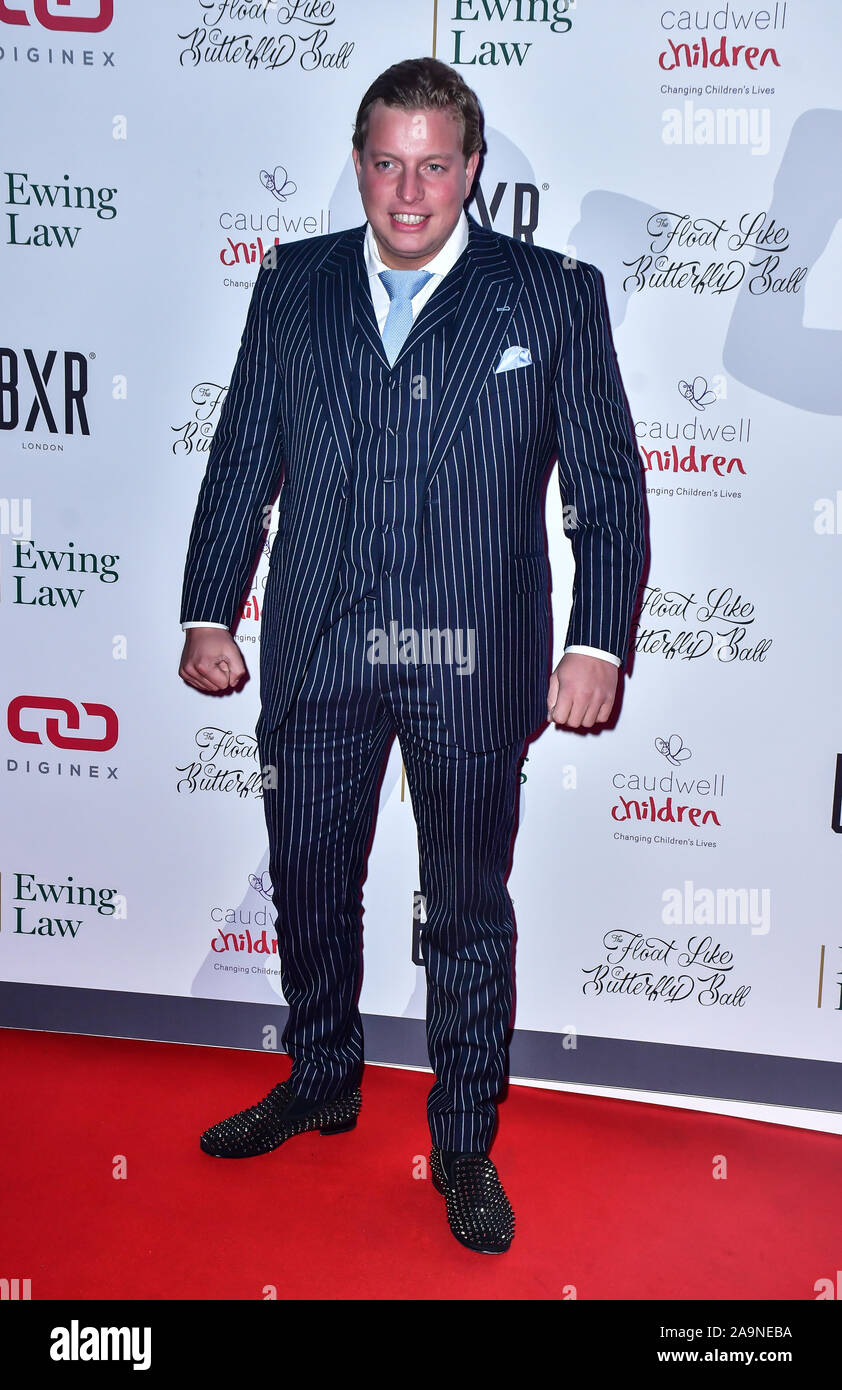 Londres, Royaume-Uni. 16 Nov 2019. Thomas Skinner arrivent à flotter comme un papillon Ball pour enfants Caudwell Charity au Grosvenor House Hotel, le 16 novembre 2019, Londres, Royaume-Uni. Credit Photo : Alamy/Capital Live News Banque D'Images