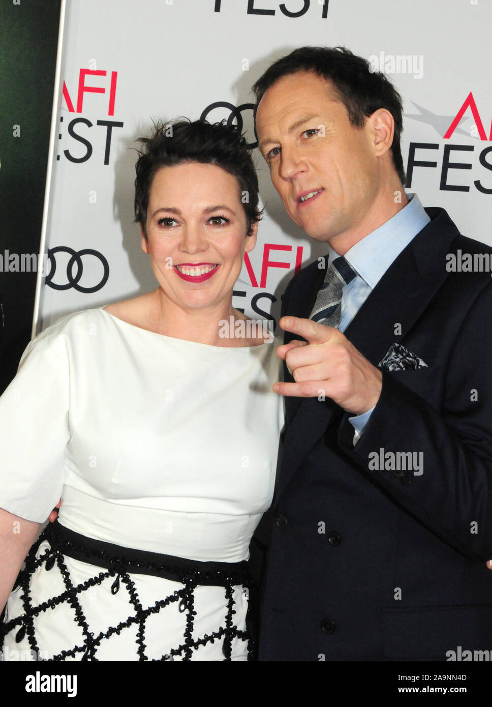 Hollywood, Californie, USA 16 novembre 2019 acteur actrice Olivia Colman et Tobias Menzies assister le festival 2019 présenté par Audi 'la Couronne" et projection de Gala hommage à Peter Morgan le 16 novembre 2019 au Théâtre chinois de Grauman à Hollywood, Californie, USA. Photo de Barry King/Alamy Live News Banque D'Images