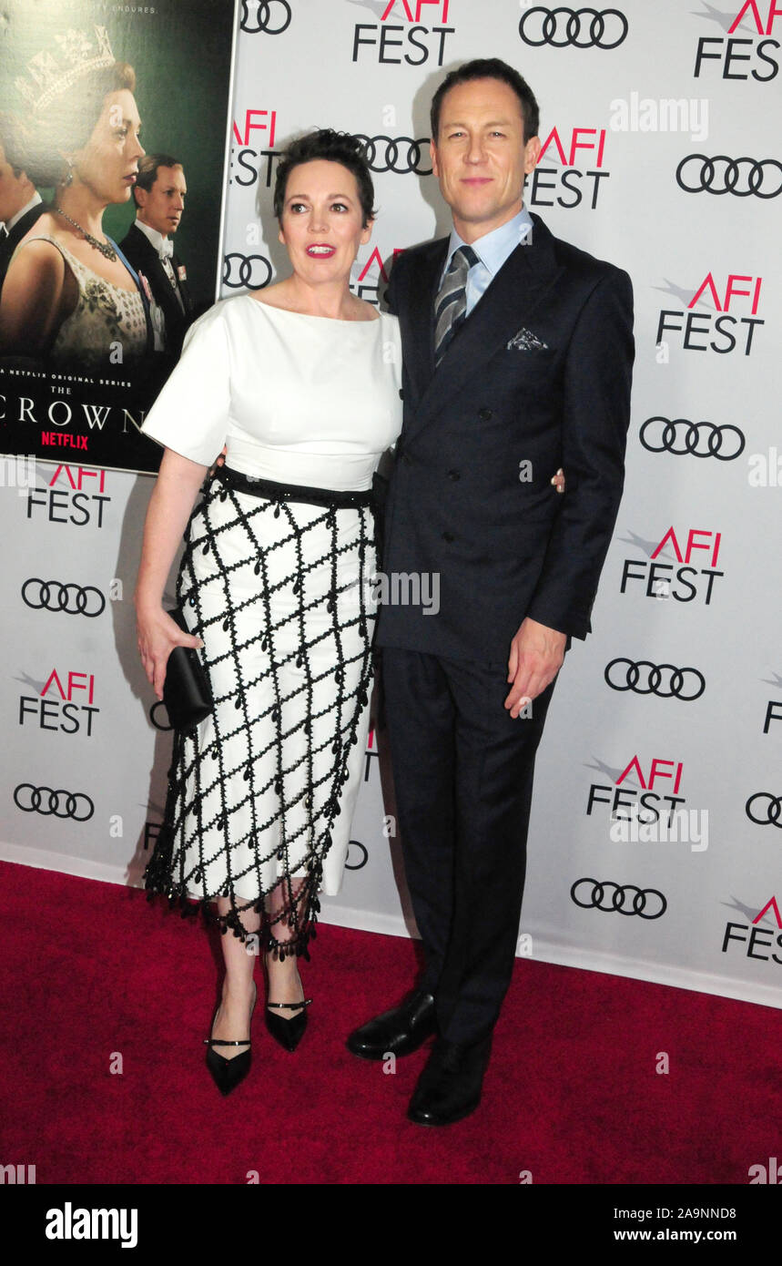 Hollywood, Californie, USA 16 novembre 2019 acteur actrice Olivia Colman et Tobias Menzies assister le festival 2019 présenté par Audi 'la Couronne" et projection de Gala hommage à Peter Morgan le 16 novembre 2019 au Théâtre chinois de Grauman à Hollywood, Californie, USA. Photo de Barry King/Alamy Live News Banque D'Images