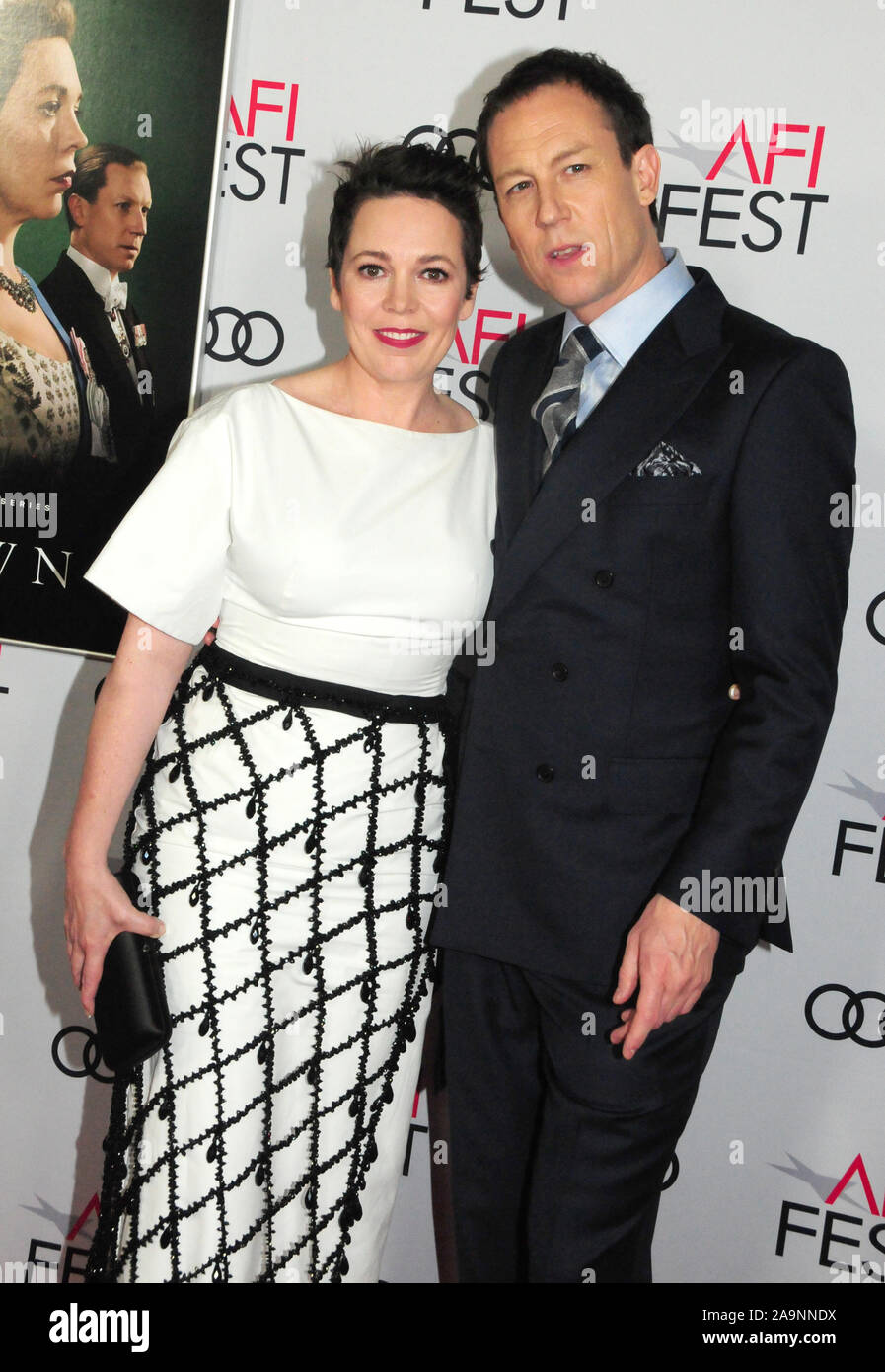 Hollywood, Californie, USA 16 novembre 2019 acteur actrice Olivia Colman et Tobias Menzies assister le festival 2019 présenté par Audi 'la Couronne" et projection de Gala hommage à Peter Morgan le 16 novembre 2019 au Théâtre chinois de Grauman à Hollywood, Californie, USA. Photo de Barry King/Alamy Live News Banque D'Images