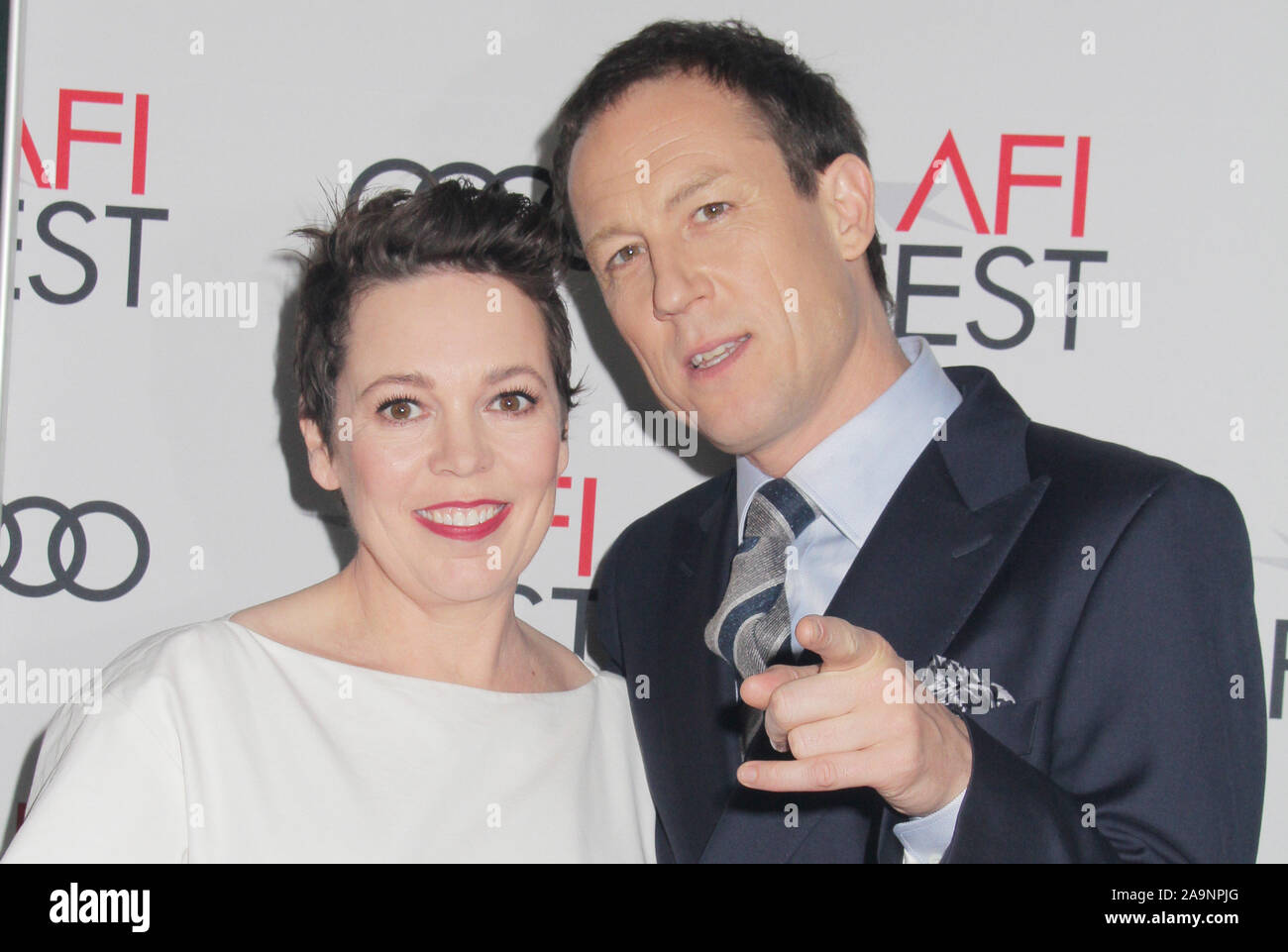 Olivia Colman, Tobias Menzies 11/16/2019 Le festival de projection de gala 2019 "la Couronne" tenue au Théâtre chinois de Grauman à Los Angeles, CA Photo par Izumi Hasegawa/HollywoodNewsWire.co Crédit : Hollywood News Wire Inc./Alamy Live News Banque D'Images