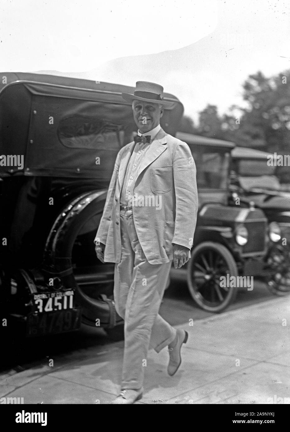 Début des années 1900, les politiciens américains - Le Sénateur Thomas Taggart ca marche à l'extérieur. 1910-1917 Banque D'Images