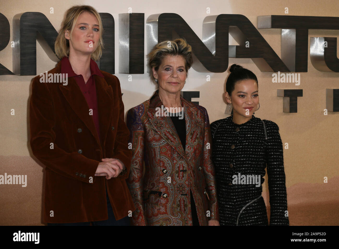 Terminator : Dark sort une séance tenue à l'hotel Mandarin Oriental, Knightsbridge avec : Mackenzie Davis, Linda Hamilton, Natalia Reyes où : London, Royaume-Uni Quand : 17 Oct 2019 Crédit : Mario Mitsis/WENN.com Banque D'Images