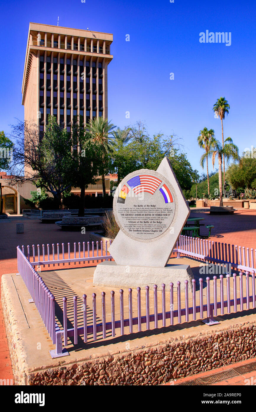 1944 Bataille des Ardennes Veterans Memorial à El Presidio Plaza, Tucson AZ Banque D'Images