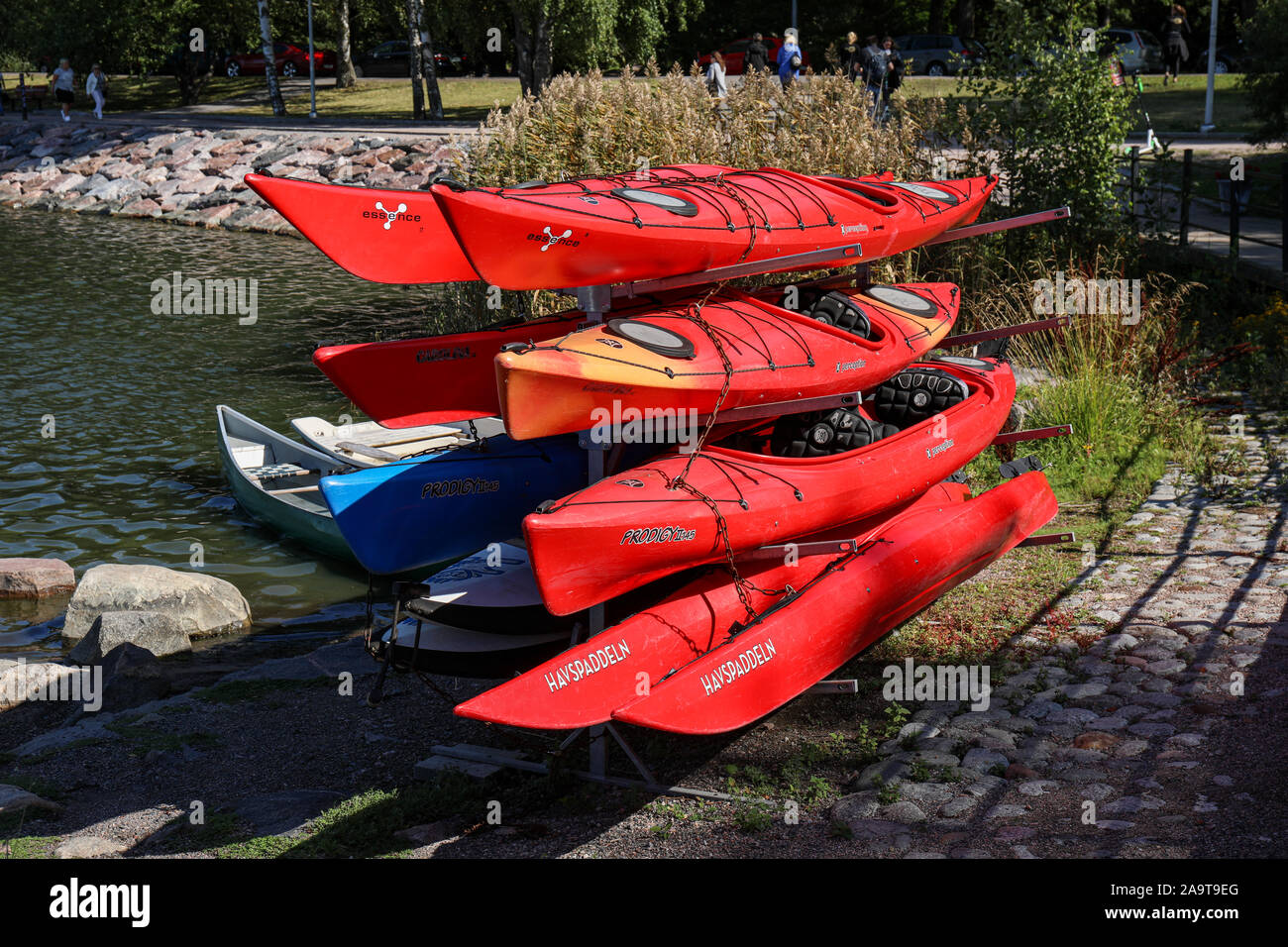 Location de kayak (SUP) régate à Helsinki, Finlande Banque D'Images
