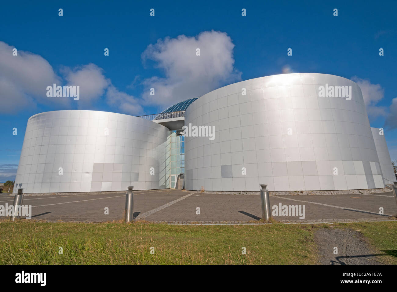 Réservoirs de stockage d'eau chaude dans le bâtiment Perlan Reykjavik Islande Banque D'Images