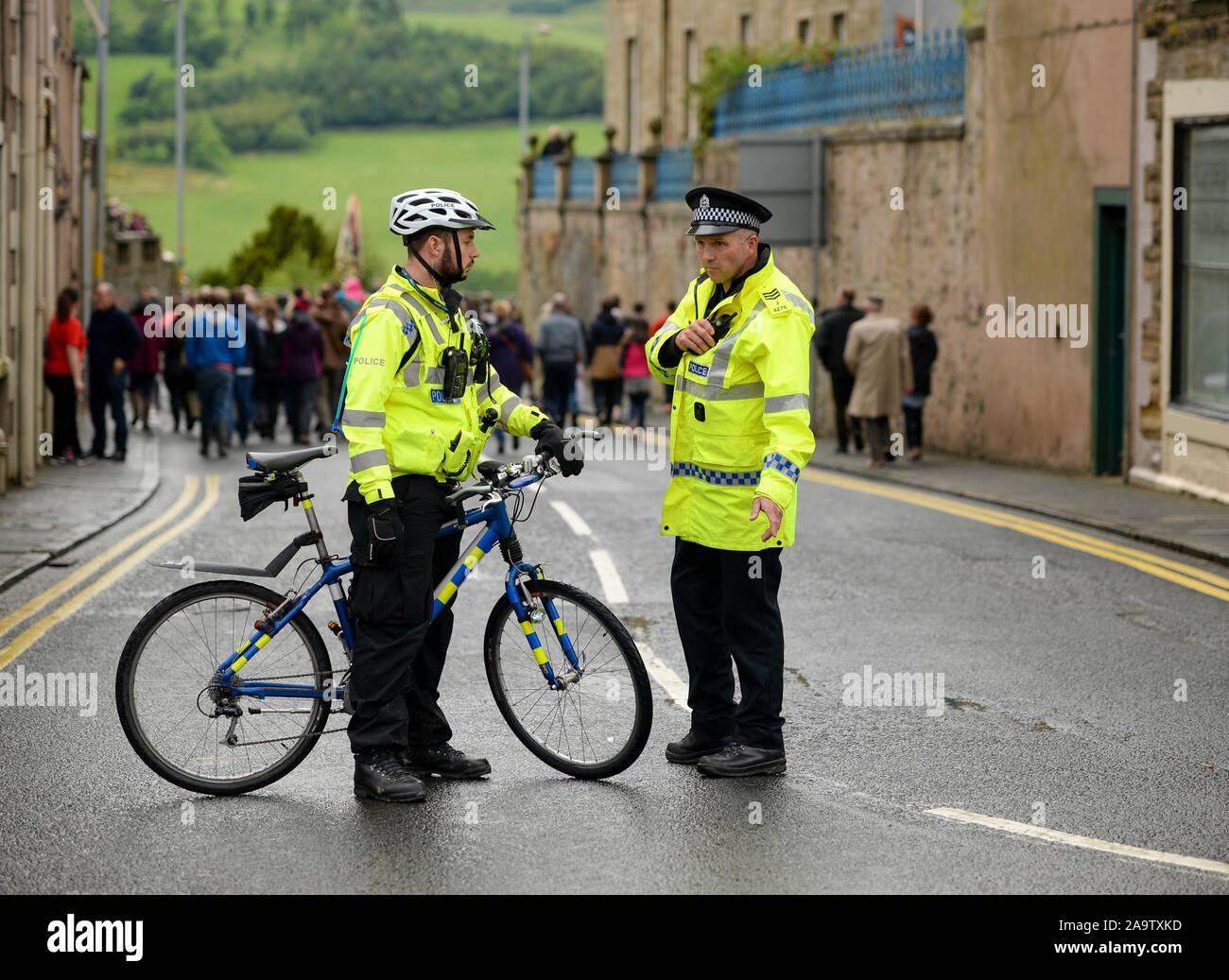 Policiers de police Ecosse dans la ville frontalière de Selkirk Banque D'Images