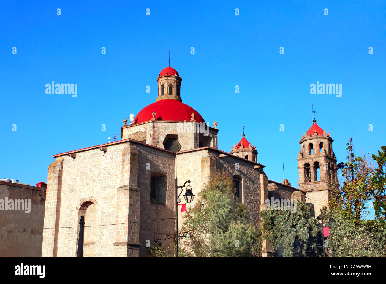 Dôme de maison, l'architecture coloniale, Morelia, Mexique Banque D'Images