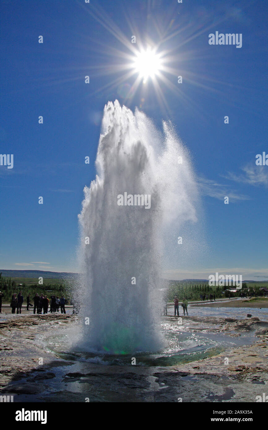 L'Île Europa, Haukadalur, éruption, des Strokkur Geysirs Banque D'Images