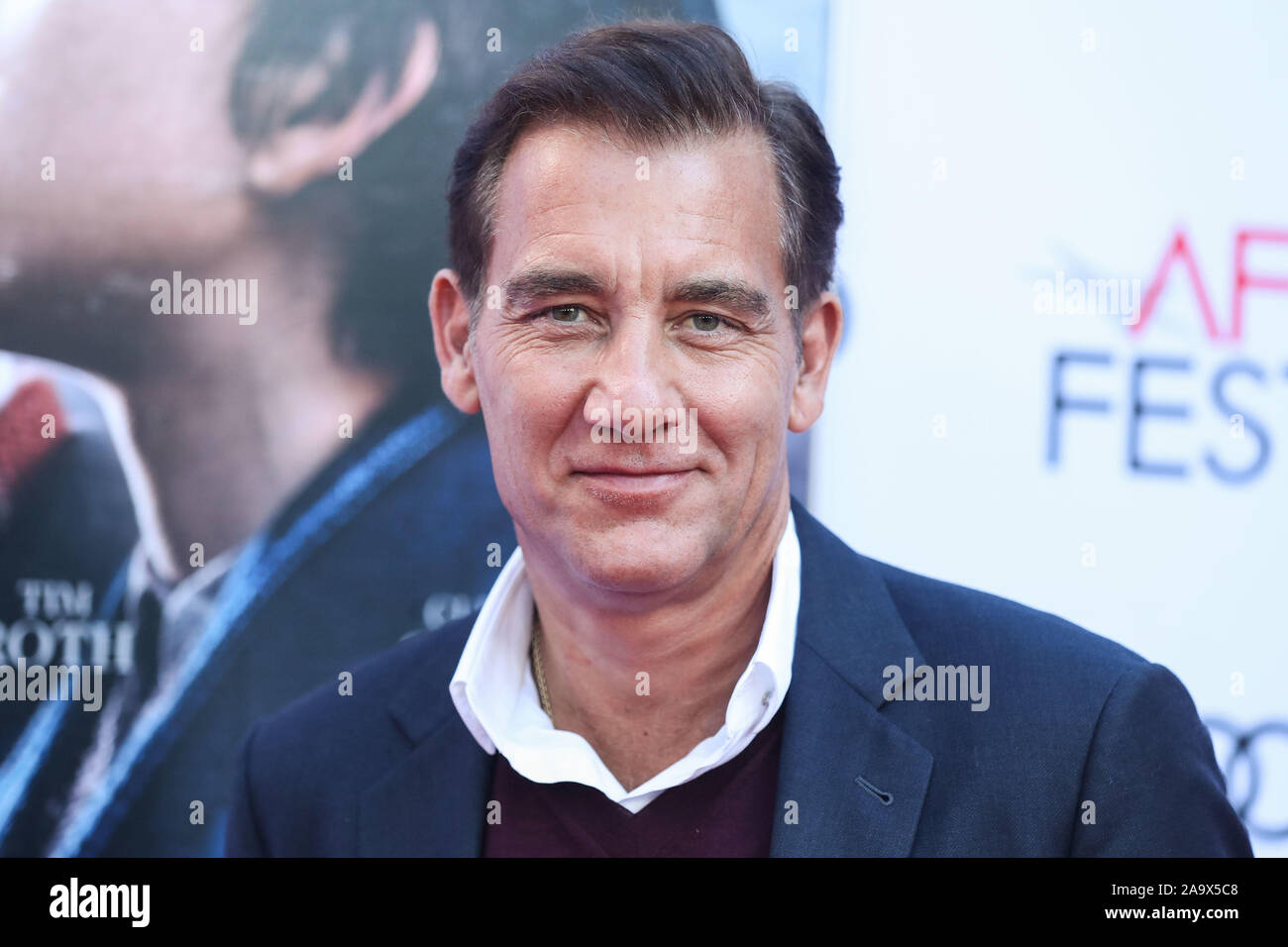 Hollywood, États-Unis. 17 novembre, 2019. HOLLYWOOD, LOS ANGELES, CALIFORNIE, USA - 17 NOVEMBRE : l'Acteur Clive Owen arrive à l'AFI FEST 2019 - Première mondiale de Sony Pictures Classics' 'Le Chant des noms' tenue à l'IMAX Théâtre chinois de Grauman, le 17 novembre 2019 à Hollywood, Los Angeles, Californie, États-Unis. (Photo par Xavier Collin/Image Crédit : Agence de Presse) L'agence de presse Image/Alamy Live News Banque D'Images