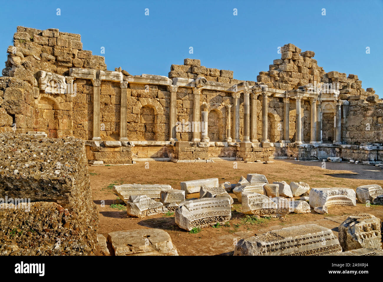 Agora d'état ruines à côté, Province d''Antalya, Turquie. Banque D'Images