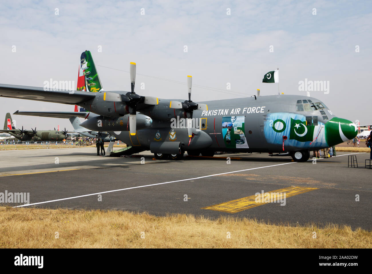 FAIRFORD / Royaume-uni - Juillet 13, 2018 : Pakistan Air Force Lockheed C-130E Hercules 4178 Plan de transport à l'exposition statique RIAT Royal International Banque D'Images