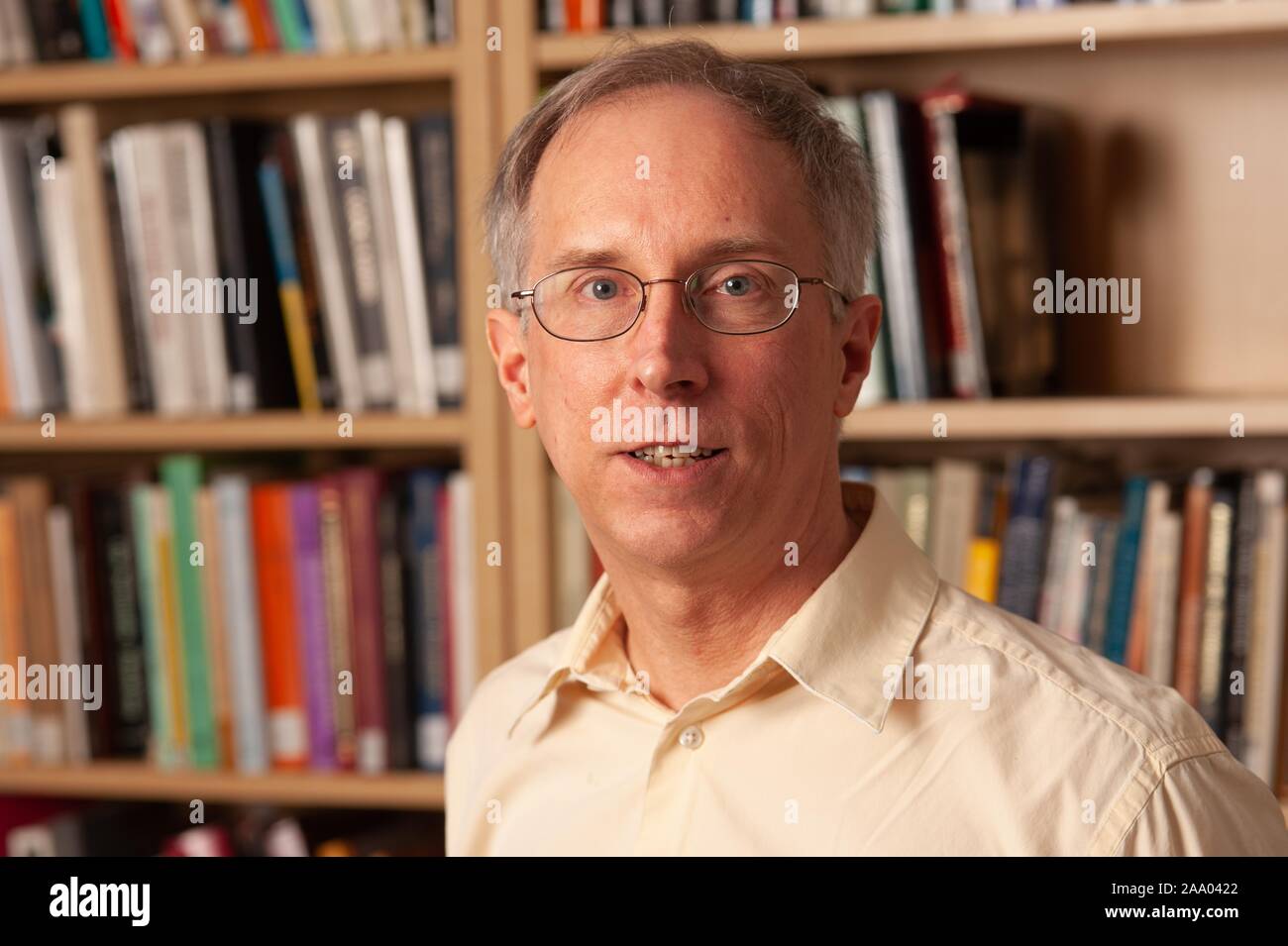 Head shot of Michael McCloskey, professeur de sciences cognitives et de l'Homewood Président de la CISR, à la Johns Hopkins University, Baltimore, Maryland, le 7 avril 2009. À partir de la collection photographique de Homewood. () Banque D'Images
