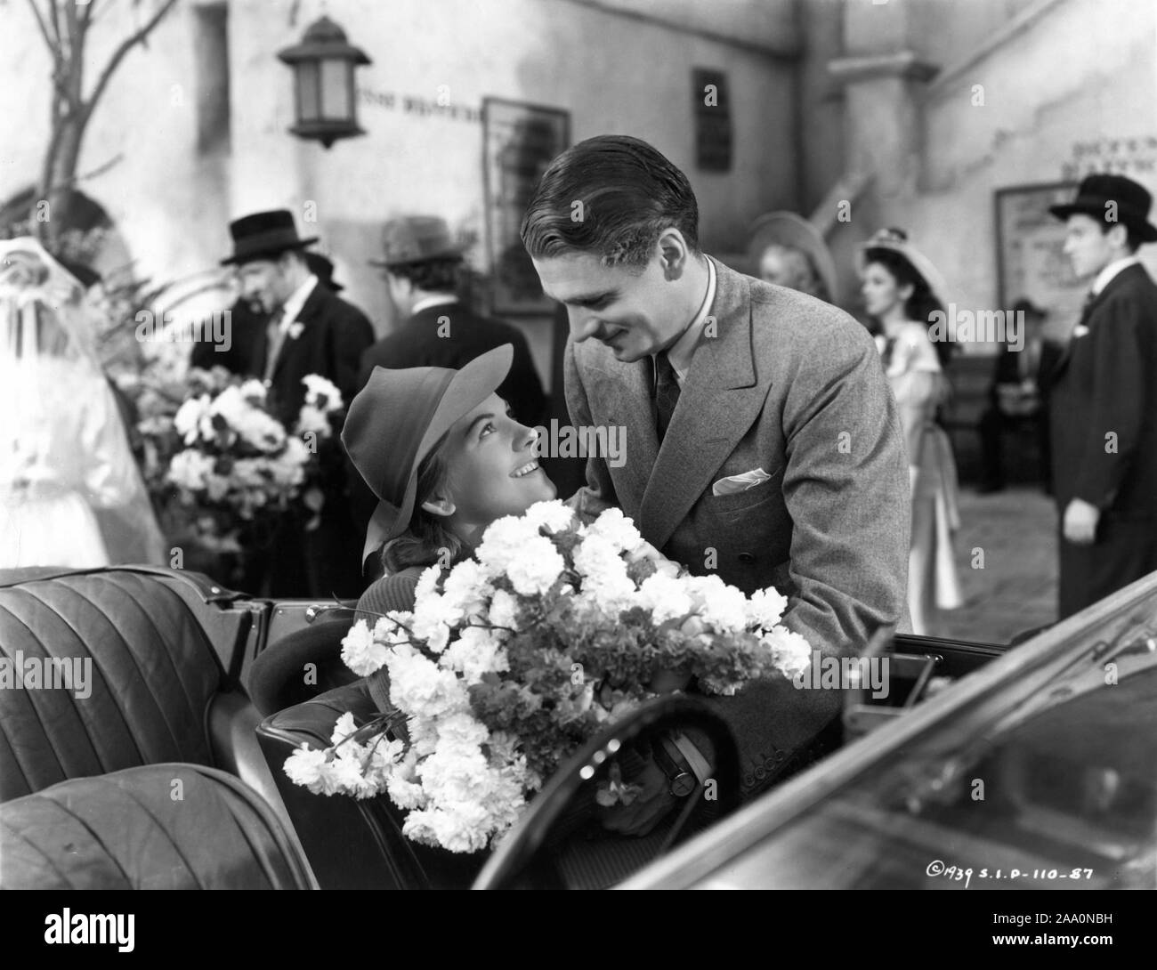 JOAN FONTAINE comme la seconde Mme de Winter et Laurence Olivier comme Maxim de Winter dans REBECCA 1940 réalisateur alfred hitchcock roman Daphné du Maurier producteur David O. Selznick Selznick International Pictures / United Artists Banque D'Images