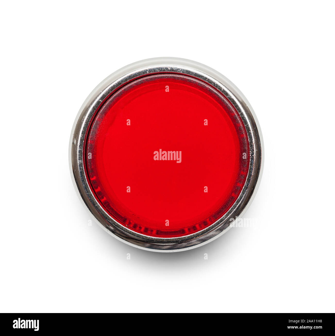 Bouton rouge Vue de dessus isolé sur fond blanc. Banque D'Images