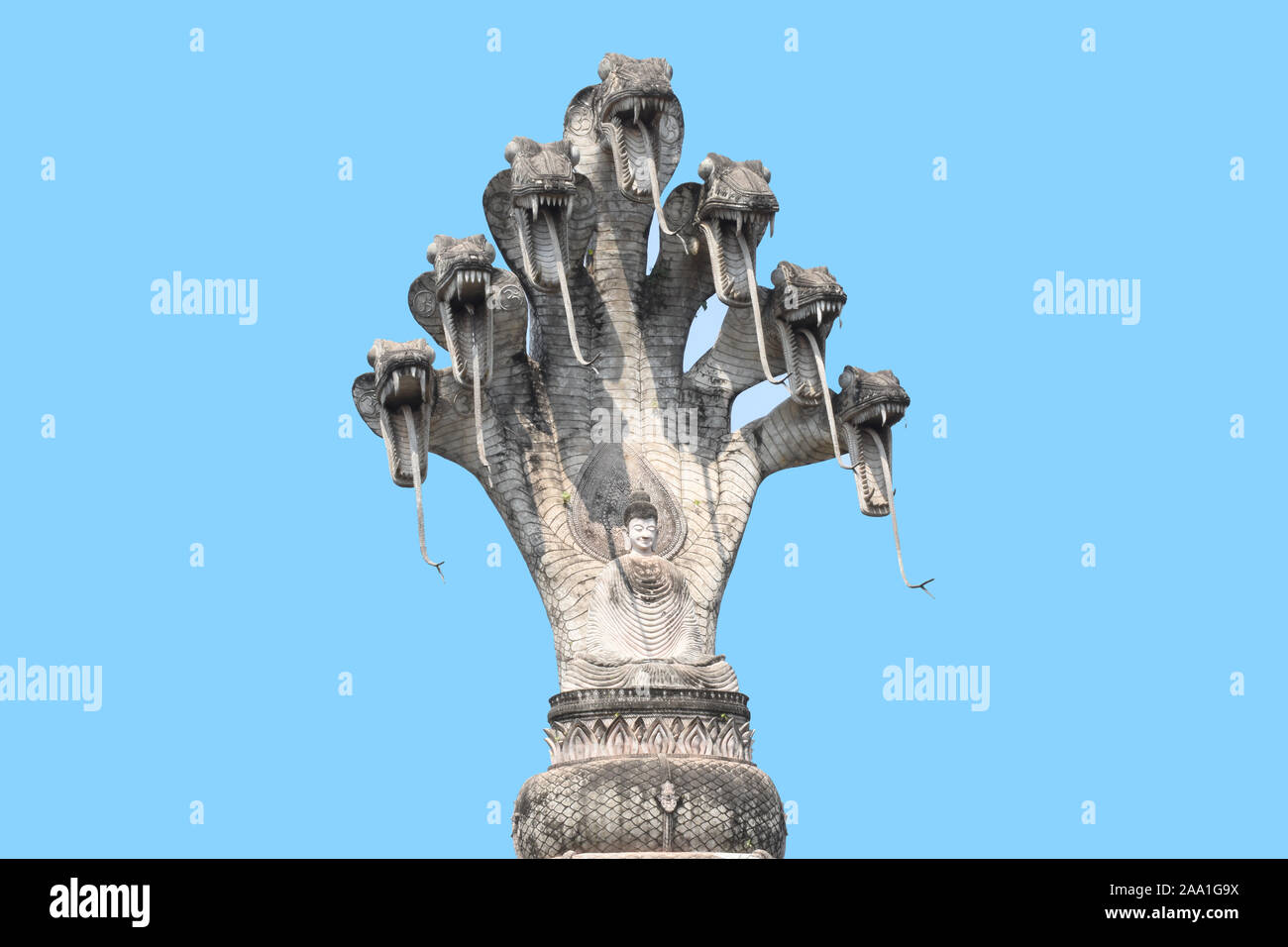 Livre 'Croisade Dans Les Tranchées - Cour Du Serpent à Sept Têtes - Chevalier De L'enfer' - Roman Neuf