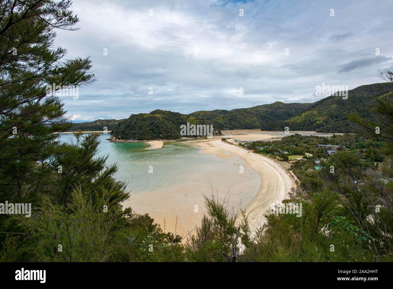 Vue de plage de Torrent Bay, parc national Abel Tasman, Tasman, île du Sud, Nouvelle-Zélande Banque D'Images