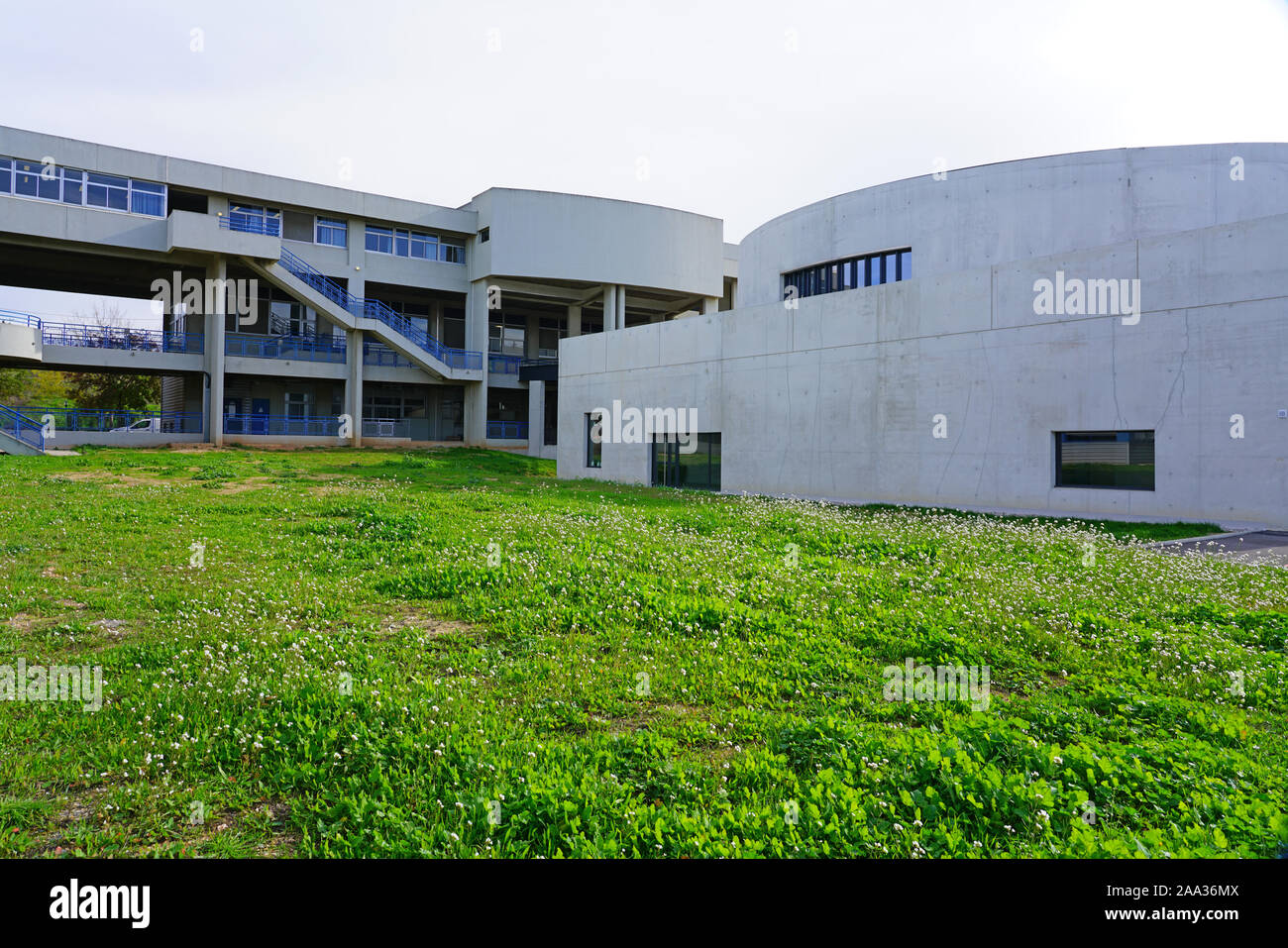 MARSEILLE, FRANCE -13 nov 2019- Vue sur le campus de l'Ecole Centrale de Marseille, l'un des principaux graduate school of engineering situé dans Marseille, Banque D'Images