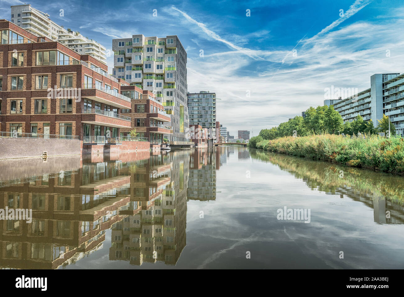 Amsterdam, De Boelelaan, Pays-Bas, 23/08/2019, les appartements modernes de l'Amsterdam zuidas, luxe, vivant, maisons Banque D'Images