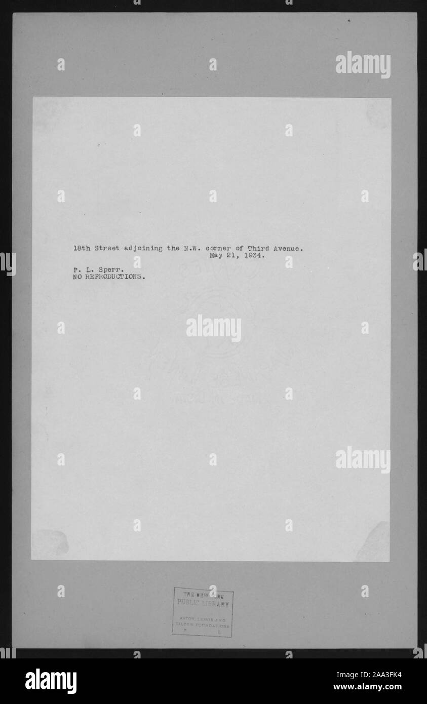 Comprend six vues colorés à la main. Robert Dennis Collection de vues stéréoscopiques. Certaines vues peuvent avoir été faites par William en Angleterre. Titre conçu par cataloger. Vue sur la vallée de l'Hudson, notamment des points de vue le long de la rivière, Sleepy Hollow, Sunnyside, Maison de W. Irving, pont au-dessus de la rivière Croton, Tarrytown, Garrison ferry, vues, près de West Point et Peekskill, et un ancien moulin avec une grande roue hydraulique. ; Une soirée tranquille, Sleepy Hollow. Scène de Washington Irving's sans moniteur Man." Banque D'Images