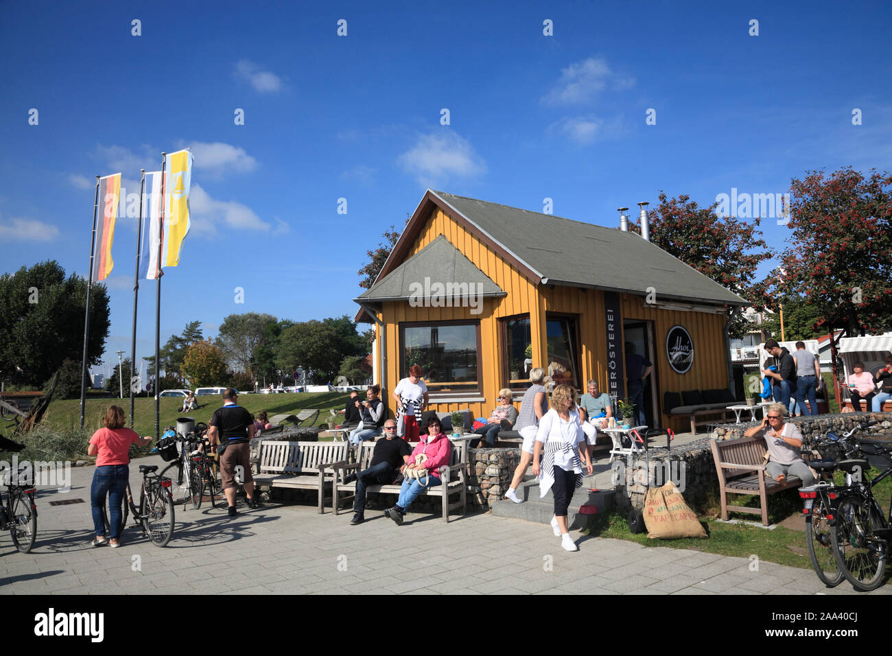 AHOI café dans le port de Niendorf / Balic Mer, Timmendorfer Strand, Holstein Suisse, Allemagne Banque D'Images