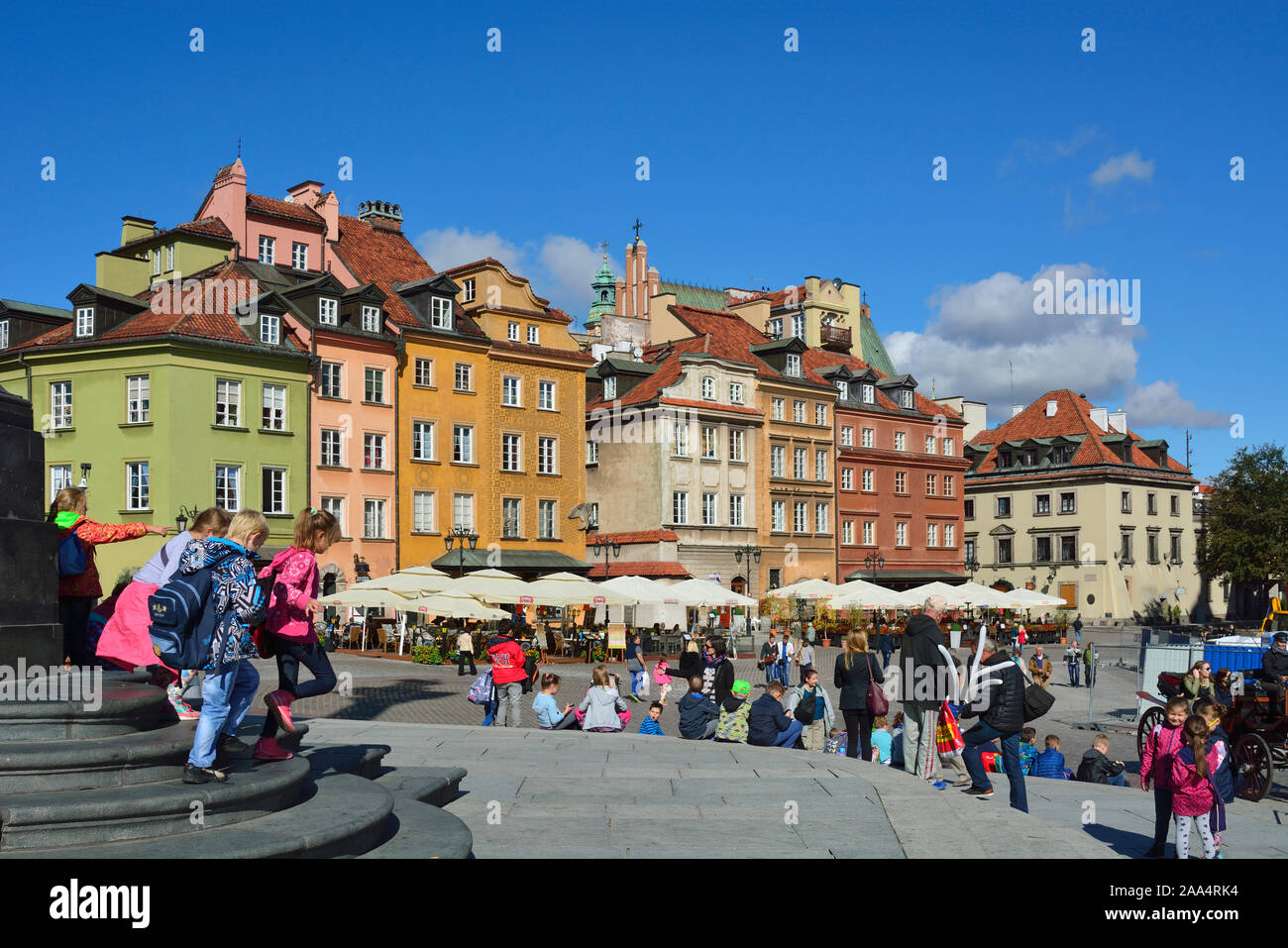 Zamkowi square, l'entrée principale de la Vieille Ville (Stare Miasto) de Varsovie, Site du patrimoine mondial de l'Unesco. Pologne Banque D'Images