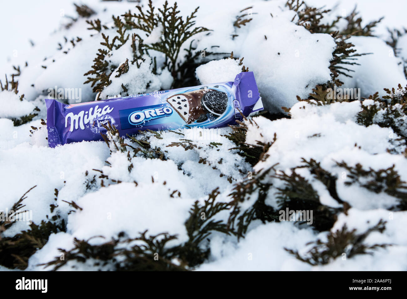 Milka Oreo et deux chocolats dans un bar Banque D'Images