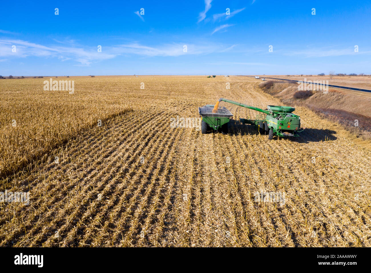 Ragan, Nebraska - Récolte du maïs. Banque D'Images