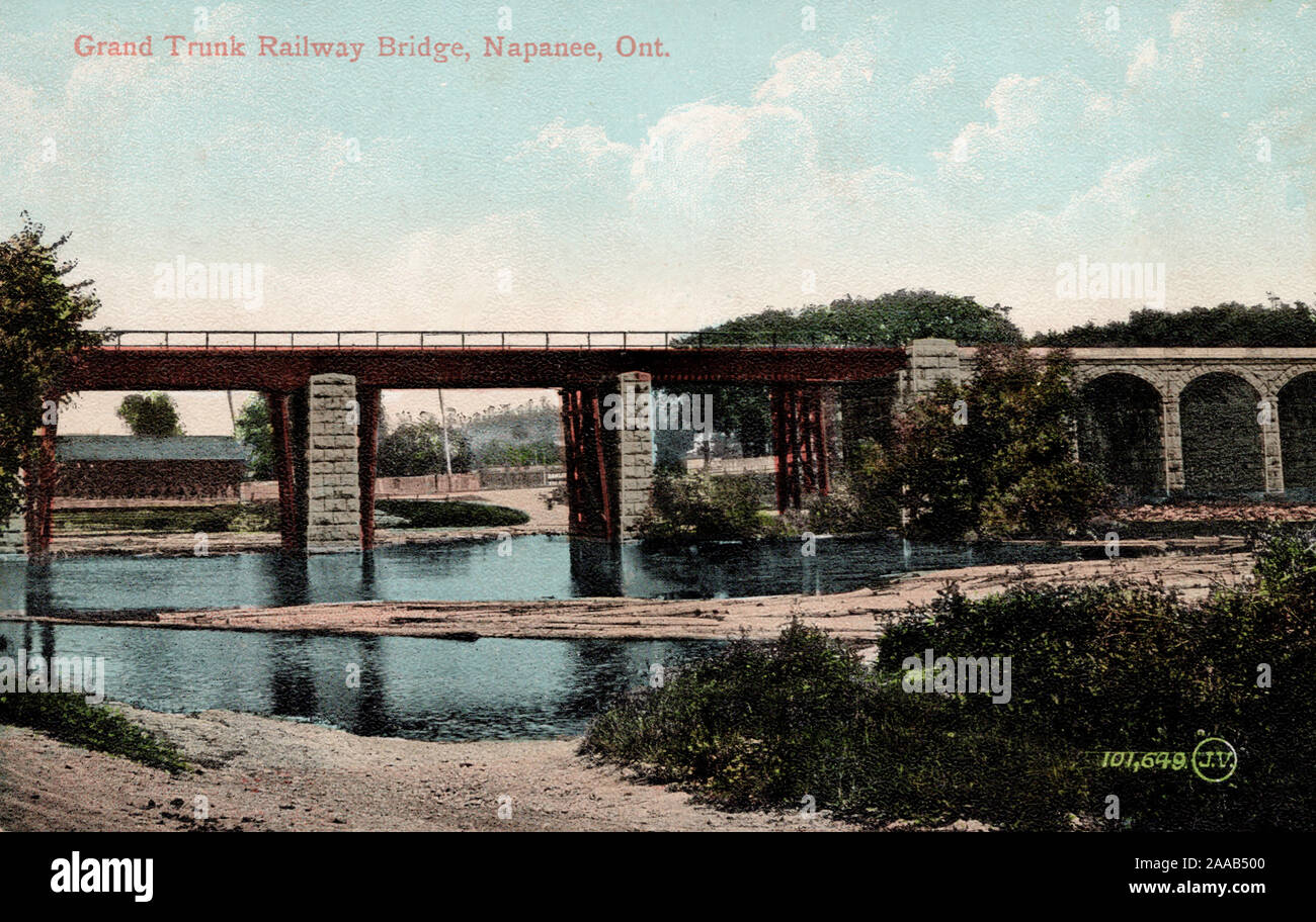 Pont ferroviaire Grand Trunk, Napanee Ontario Canada, ancienne carte postale Banque D'Images