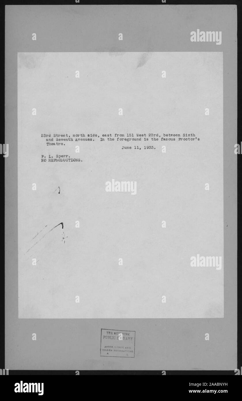 Comprend des vues par Sénèque Ray Stoddard, E et H. T., Anthony et d'autres photographes et éditeurs. L'un voir l'ancienne propriété de Wm. S. Appleton. Robert Dennis Collection de vues stéréoscopiques. Titre conçu par cataloger. Vues de Glens Falls, y compris les chutes, embâcles, moulins, ponts, une grotte et autres formations rocheuses, des rues, y compris des scènes de neige, un monument des soldats, Methodist Episcopal Church, scènes dans le voisinage, un chaton dans une fiole de mise en conserve, et des portraits, dont l'une des deux femmes, l'un avec un livre, une avec une bassket de fleurs. ; le bassin cassé : eau-portés à Glen rock's Falls. Banque D'Images