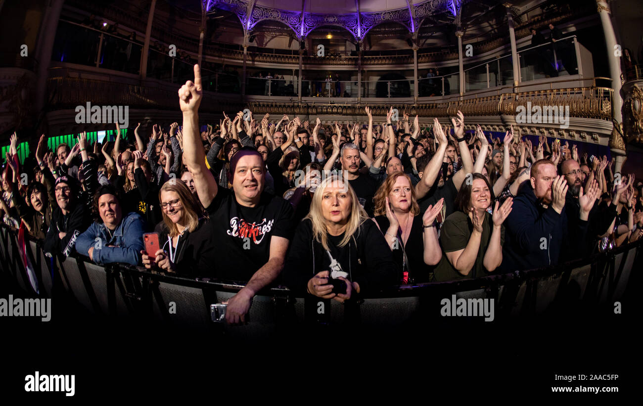 Les équilibreurs effectuer en direct sur scène à l'O2 Academy de Bournemouth, Dorset. Comprend : le framework Struts, l'atmosphère où : Bournemouth, Dorset, Royaume-Uni Quand : 20 Oct 2019 Source : WENN.com Banque D'Images