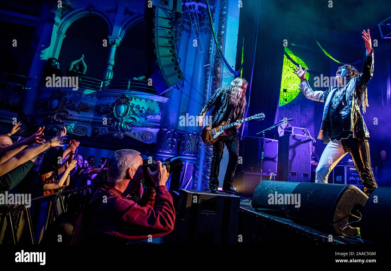 Les équilibreurs effectuer en direct sur scène à l'O2 Academy de Bournemouth, Dorset. Comprend : le framework Struts, Luc Spiller, atmosphère Où : Bournemouth, Dorset, Royaume-Uni Quand : 20 Oct 2019 Source : WENN.com Banque D'Images