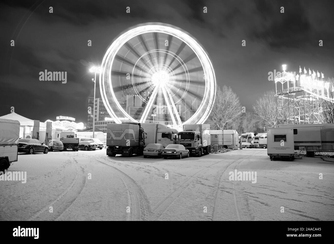 Hamburger Dom bei nacht Banque D'Images