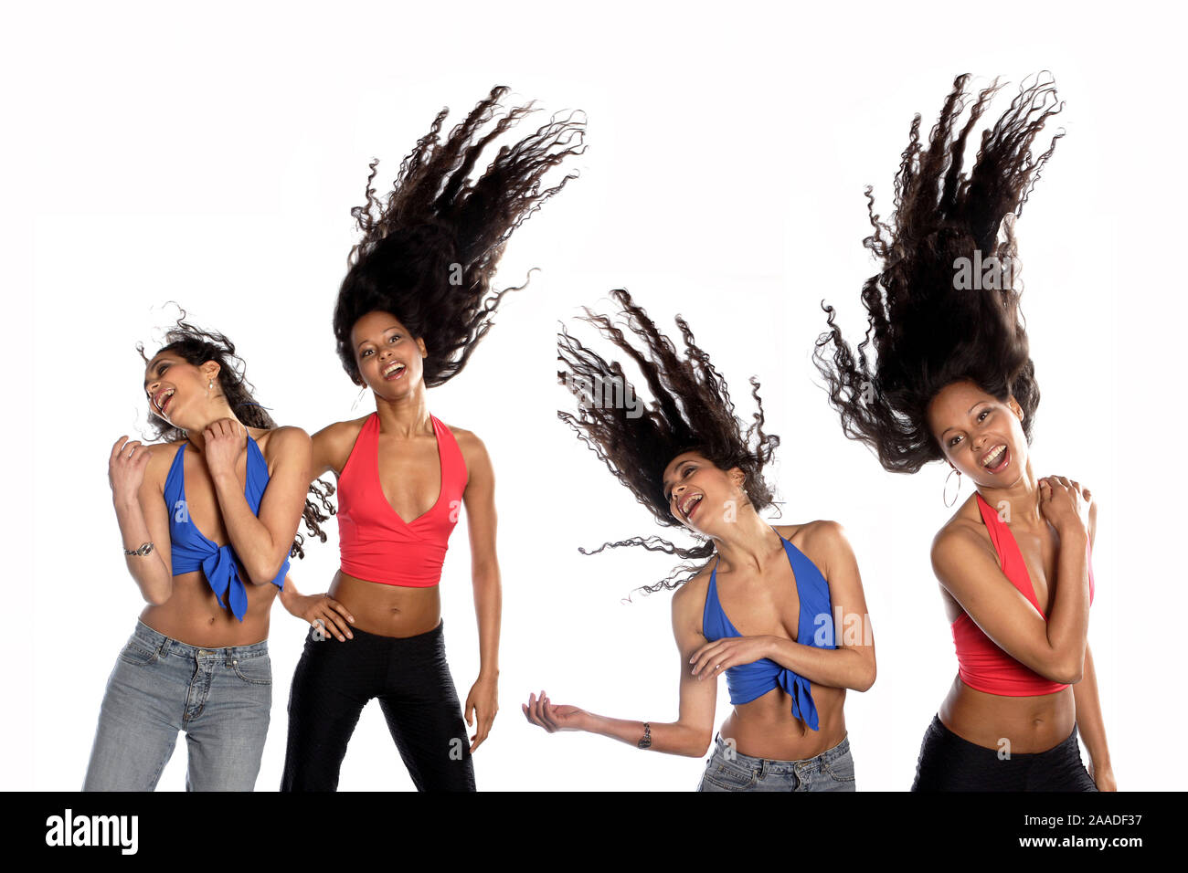 Vier Maedchen tanzen zu Disco-Musik Banque D'Images
