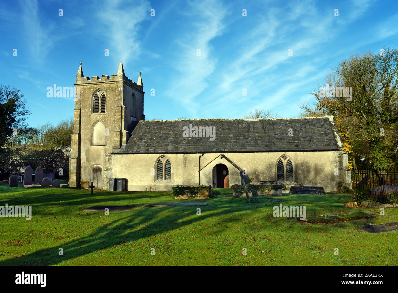 L'église Saint Robért, Llangeinwen (Dwyran) sur l'île d'Anglesey est une église du xiie siècle. C'est un bâtiment classé grade II. Banque D'Images